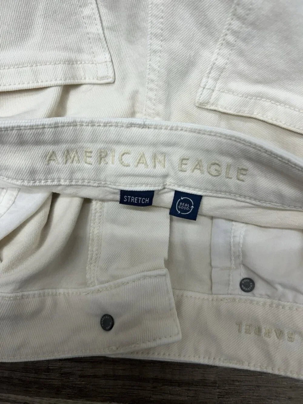 American Eagle Barrel Jeans Womens 6 Cream High Rise Ankle 31”x27.5”